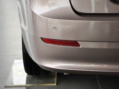 2013款 2.0L 自动 精英版