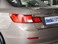 2013款 2.0L 自动 精英版