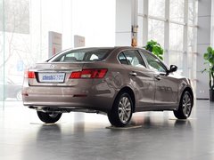 2013款 2.0L 自动 精英版