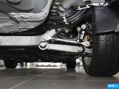 2013款 2.0L 自动 豪华版