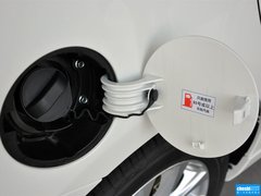 2013款 2.0L 自动 豪华版