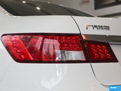 2013款 2.0L 自动 豪华版