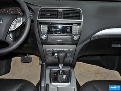 2013款 2.0L 自动 豪华版