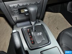 2013款 2.0L 自动 豪华版