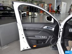 2013款 2.0L 自动 豪华版