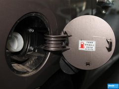 2013款 2.0L 自动 豪华版