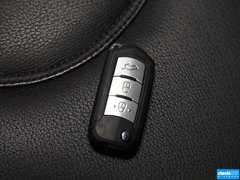 2013款 2.0L 自动 豪华版