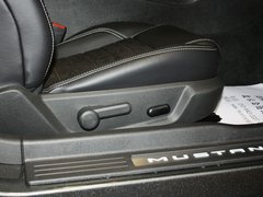 2013款 GT 5.0L 自动 标准型