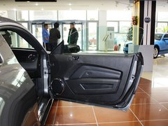 2013款 GT 5.0L 自动 标准型