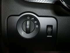 2013款 GT 5.0L 自动 标准型