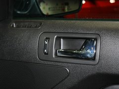 2013款 GT 5.0L 自动 标准型