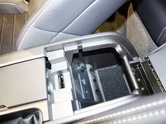 2013款 GT 5.0L 自动 标准型