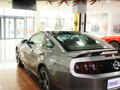 2013款 GT 5.0L 自动 标准型
