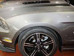 2013款 GT 5.0L 自动 标准型