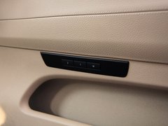 宝马5系GT 2013款 GT 535i 3.0T 豪华型