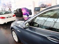 宝马5系GT 2013款 GT 535i 3.0T 豪华型