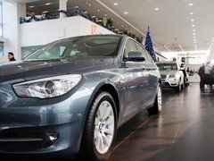 宝马5系GT 2013款 GT 535i 3.0T 豪华型