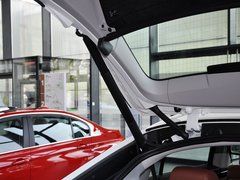 2013款 GT 535i 3.0T 领先型