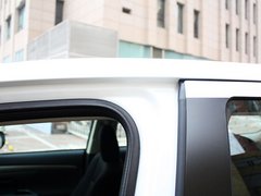 2013 2.0L CVT 两驱运动导航版 5座