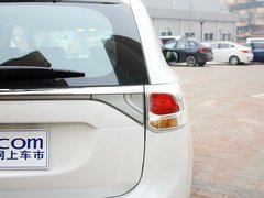 2013 2.0L CVT 两驱运动导航版 5座