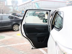 2013 2.0L CVT 两驱运动导航版 5座