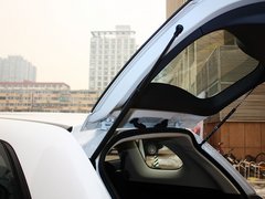 2013 2.0L CVT 两驱运动导航版 5座