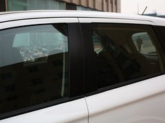 2013 2.0L CVT 两驱运动导航版 5座