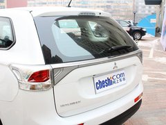 2013 2.0L CVT 两驱运动导航版 5座