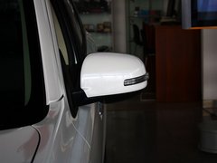 2013 2.0L CVT 四驱都市导航版5座