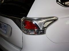 2013 2.0L CVT 四驱都市导航版5座