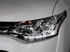 2013 2.0L CVT 四驱都市导航版5座
