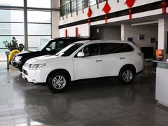 2013 2.0L CVT 四驱都市导航版5座