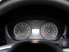 2013 2.0L CVT 四驱都市导航版5座
