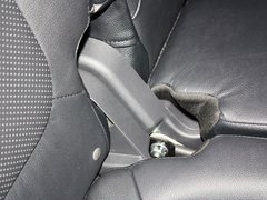 2013 2.0L CVT 四驱都市导航版5座