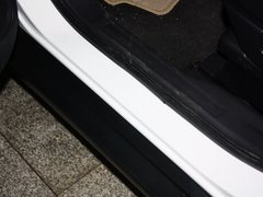 2013 2.0L CVT 四驱都市导航版5座