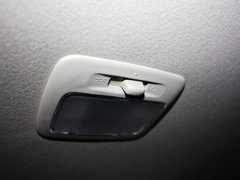 2013 2.0L CVT 四驱都市导航版5座