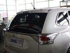 2013 2.0L CVT 四驱都市导航版5座