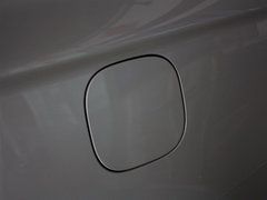 2013 2.0L CVT 四驱都市导航版5座