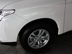 2013 2.0L CVT 四驱都市导航版5座