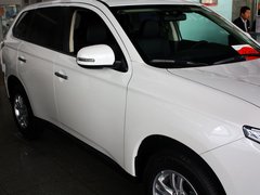 2013 2.0L CVT 四驱都市导航版5座