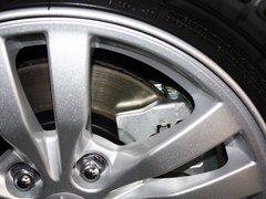 2013 2.0L CVT 四驱都市导航版5座