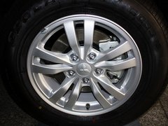 2013 2.0L CVT 四驱都市导航版5座
