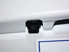 2013 2.0L CVT 四驱都市导航版5座