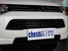 2013 2.0L CVT 四驱都市导航版5座
