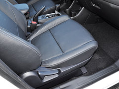 2013 2.0L CVT 四驱都市导航版5座