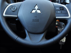 2013 2.0L CVT 四驱都市导航版5座
