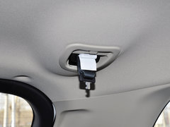 2013 2.0L CVT 四驱都市导航版5座