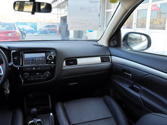 2013 2.0L CVT 四驱都市导航版5座