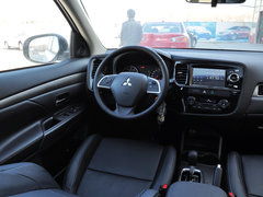 2013 2.0L CVT 四驱都市导航版5座