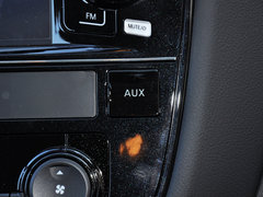 2013 2.0L CVT 四驱都市导航版5座